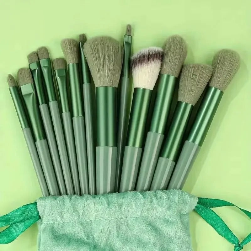 Featured Makeup Brush Kit
